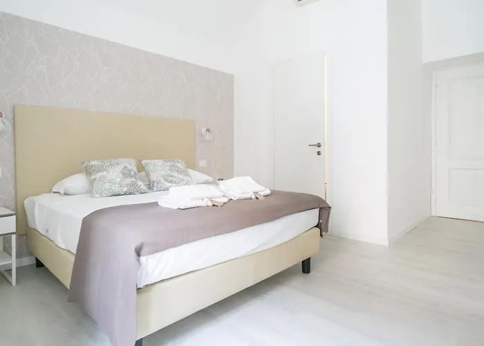 White Candia Bed & Breakfast Rome