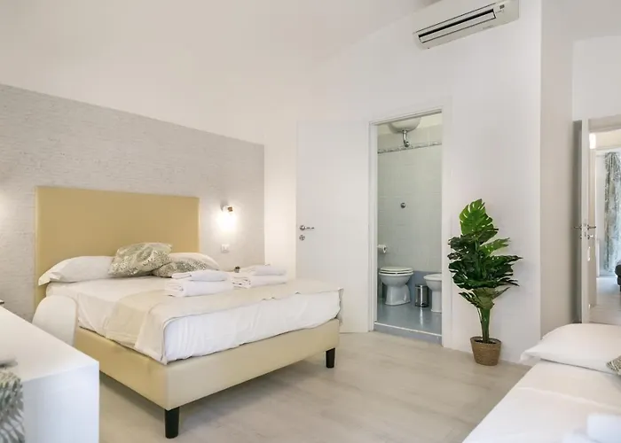 White Candia Oda ve Kahvaltı
