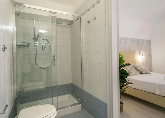 White Candia Oda ve Kahvaltı Roma